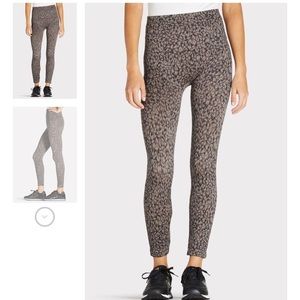 Spanx mini leopard essential seamless leggings